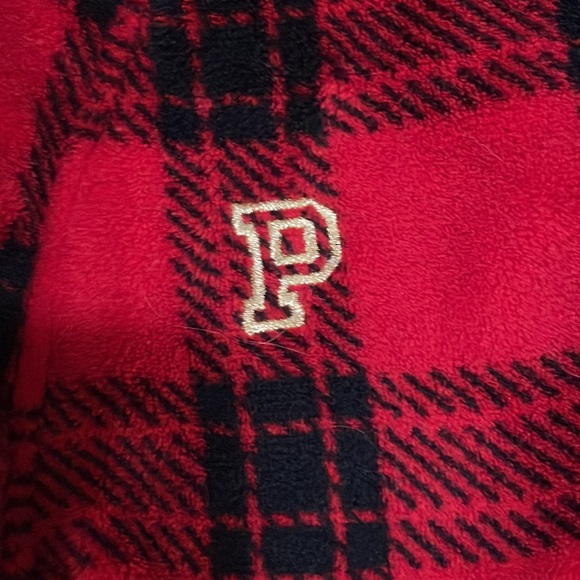 Pink by Victorias Secret Robe - Picture 2 of 5